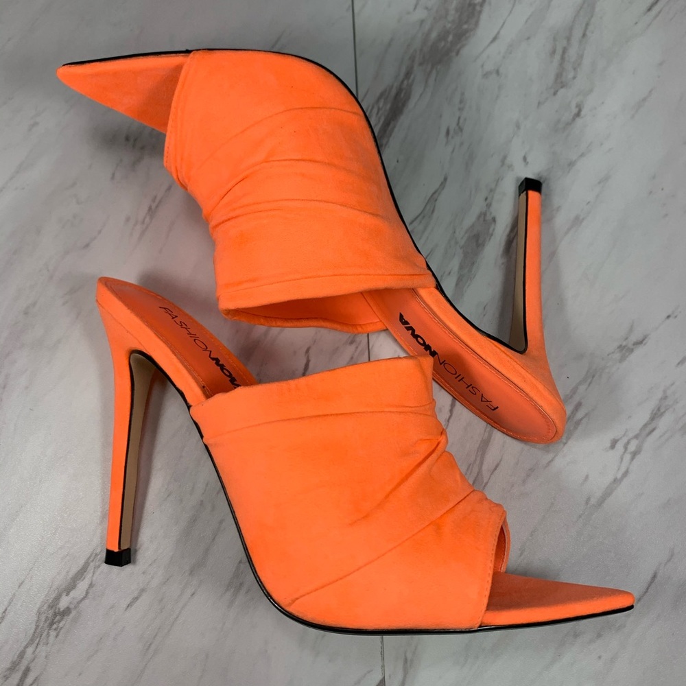 Orange heeled slips